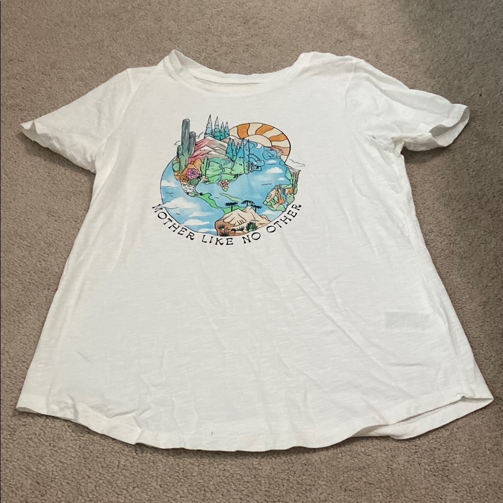 Old Navy tee